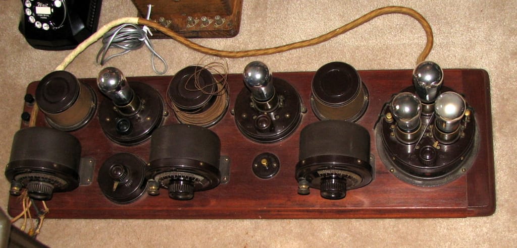 Radio (Technology)